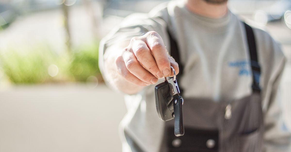 What Car Key Replacement Really Costs in Brooklyn vs. the Dealer — Brooklyn Heights Locksmith & Security