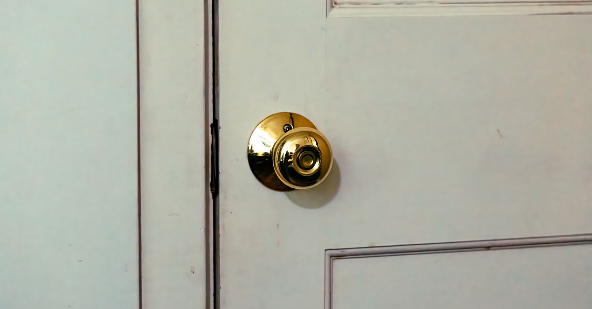 door security hardware — Brooklyn Heights Locksmith & Security