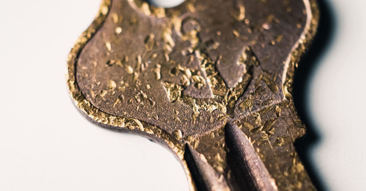 Why Broken Key Extraction Demands a Specialist, Not a DIY Fix — Brooklyn Heights Locksmith & Security